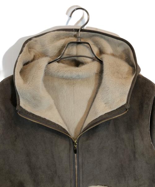 COHINA（コヒナ）COHINA (コヒナ) フェイクムートンフーディコート ブラウン サイズ:SIZE FREEの古着・服飾アイテム