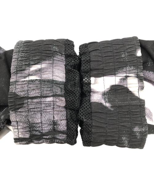 MCQ（マックキュー）MCQ (マックキュー) フラワープリントナイロンジャケット ブルー サイズ:SIZE IT 50の古着・服飾アイテム