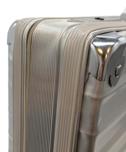 RIMOWA（リモワ）RIMOWA (リモワ) アタッシュケース シルバーの古着・服飾アイテム