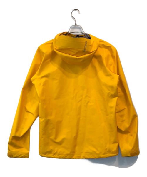 ARC'TERYX（アークテリクス）ARC'TERYX (アークテリクス) BETA JACKET イエロー サイズ:Sの古着・服飾アイテム