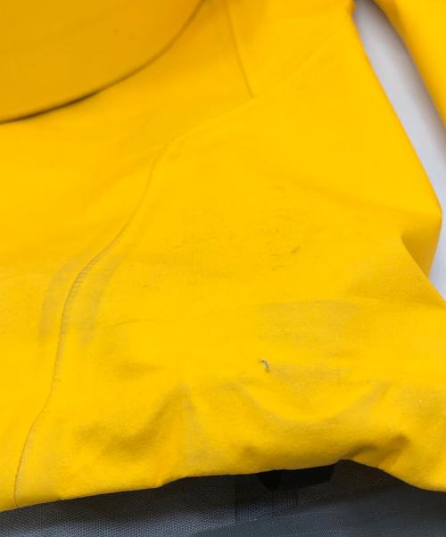 ARC'TERYX（アークテリクス）ARC'TERYX (アークテリクス) BETA JACKET イエロー サイズ:Sの古着・服飾アイテム