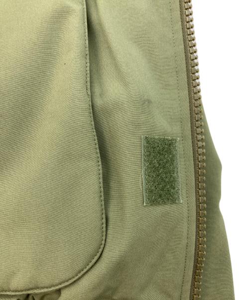 RADIALL（ラディアル）RADIALL (ラディアル) BLAZER - STAND CALLARED JACKET カーキ サイズ:MEDIUMの古着・服飾アイテム