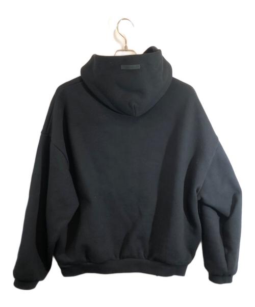 FOG ESSENTIALS（フィアオブゴッド エッセンシャル）FOG ESSENTIALS (フィアオブゴッド エッセンシャル) プルオーバーパーカー ブラック サイズ:Sの古着・服飾アイテム