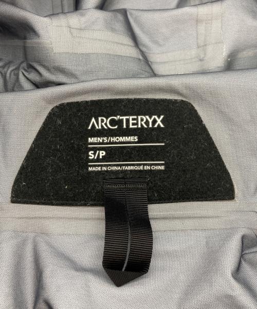 ARC'TERYX（アークテリクス）ARC'TERYX (アークテリクス) BETA JACKET ブルー サイズ:Sの古着・服飾アイテム