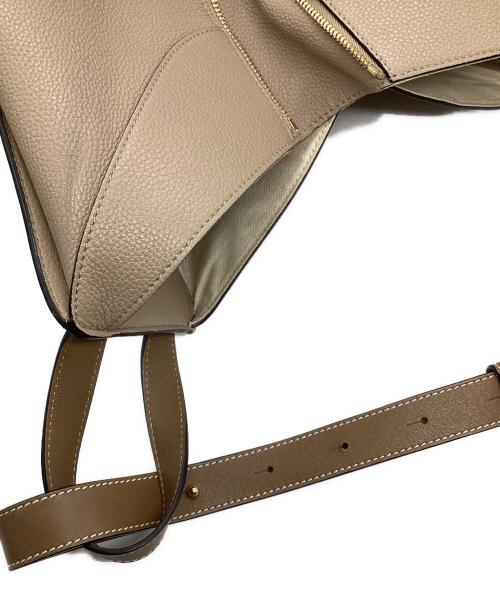 LOEWE（ロエベ）LOEWE (ロエベ) ハンモックバッグ ベージュの古着・服飾アイテム