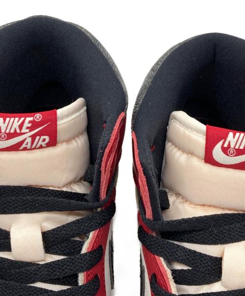 NIKE（ナイキ）NIKE (ナイキ) スニーカー ホワイト×レッド サイズ:US8の古着・服飾アイテム