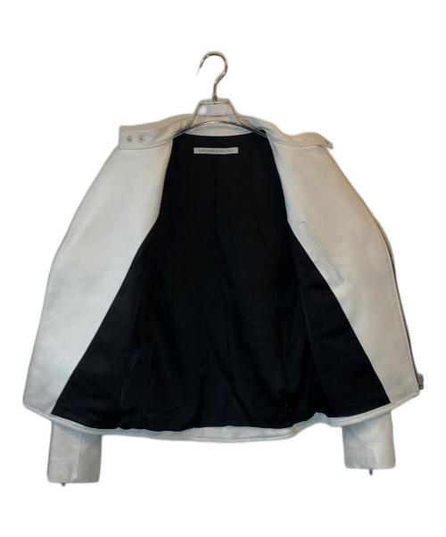 JOHN LAWRENCE SULLIVAN（ジョン ローレンス サリバン）JOHN LAWRENCE SULLIVAN (ジョン ローレンス サリバン) ホーススキンシングルライダースジャケット ホワイト サイズ:38の古着・服飾アイテム