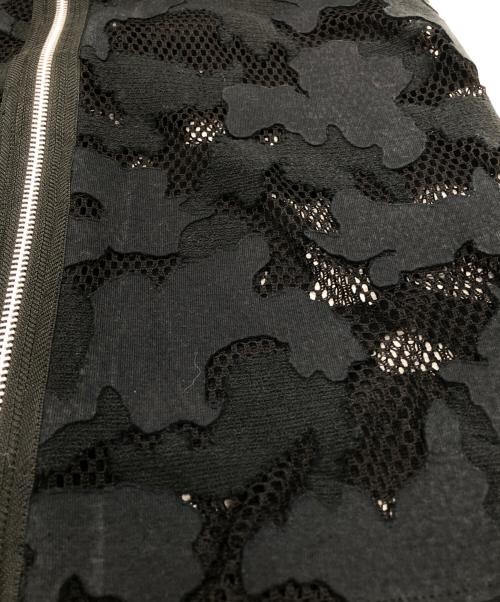 JOHN LAWRENCE SULLIVAN（ジョン ローレンス サリバン）JOHN LAWRENCE SULLIVAN (ジョン ローレンス サリバン) レースベスト ブラック サイズ:Xの古着・服飾アイテム