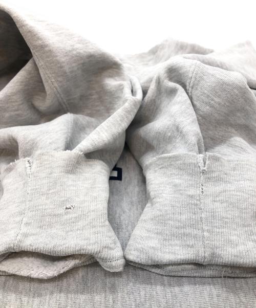 Champion REVERSE WEAVE（チャンピオン リバース ウィーブ）Champion REVERSE WEAVE (チャンピオン リバース ウィーブ) スウェット グレー サイズ:X-LARGEの古着・服飾アイテム