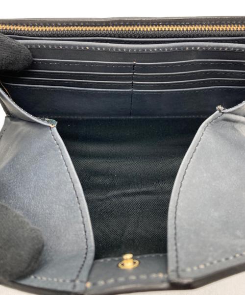 MIHARA YASUHIRO（ミハラヤスヒロ）MIHARA YASUHIRO (ミハラヤスヒロ) スタッズウォレット ネイビーの古着・服飾アイテム