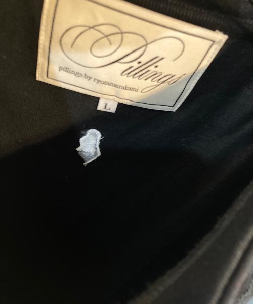 pillings by ryotamurakami（ピリングス バイ リョウタムラカミ）pillings by ryotamurakami (ピリングス バイ リョウタムラカミ) 刺繍Tシャツ ブラック サイズ:SIZE Lの古着・服飾アイテム