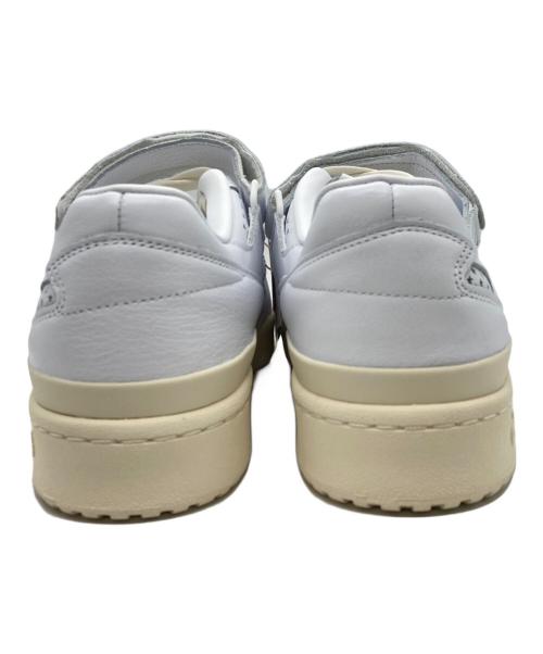 adidas（アディダス）adidas (アディダス) ローカットスニーカー ホワイト サイズ:28.5ｃｍ 未使用品の古着・服飾アイテム