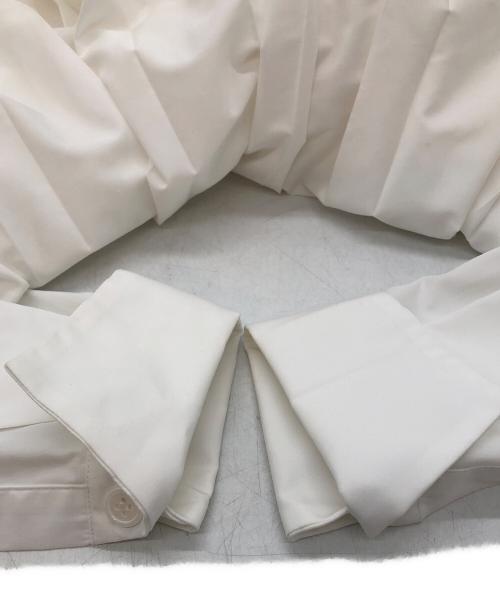 ENFOLD（エンフォルド）ENFOLD (エンフォルド) T/Cブロード プリーツPO/プルオーバー ホワイト サイズ:SIZE 38の古着・服飾アイテム