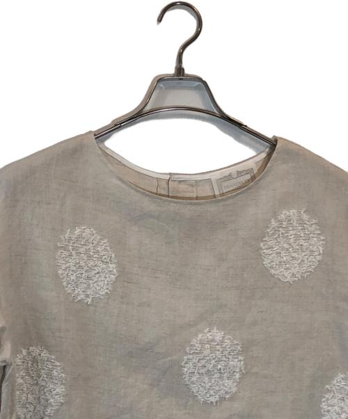 BEARDSLEY（ビアズリー）BEARDSLEY (ビアズリー) ドット刺繍ブラウス ベージュ サイズ:SIZE Freeの古着・服飾アイテム