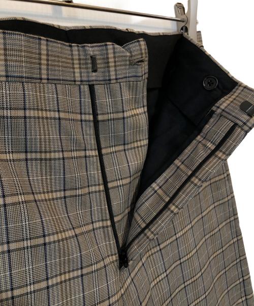 BALENCIAGA（バレンシアガ）BALENCIAGA (バレンシアガ) チェックスラックス ベージュ サイズ:44の古着・服飾アイテム