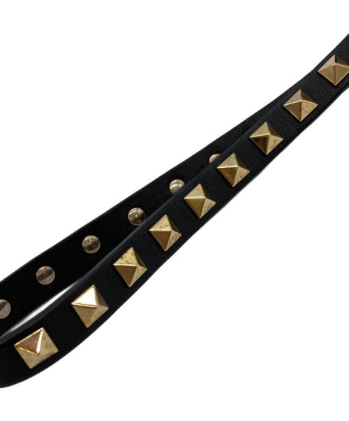 VALENTINO（ヴァレンティノ）VALENTINO (ヴァレンティノ) ロックスタッズクラッチバッグ ブラックの古着・服飾アイテム