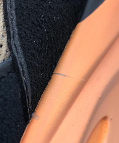 adidas（アディダス）adidas (アディダス) YEEZY BOOST 700 ENFAMB ベージュ×オレンジ サイズ:28ｃｍの古着・服飾アイテム