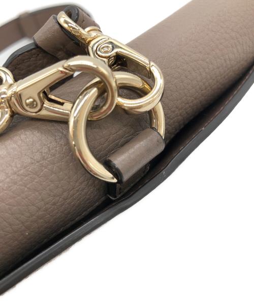 Salvatore Ferragamo（サルヴァトーレ フェラガモ）Salvatore Ferragamo (サルヴァトーレ フェラガモ) ショルダーバッグ ブラウンの古着・服飾アイテム