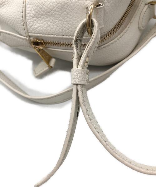 GIORGIO ARMANI（ジョルジョアルマーニ）GIORGIO ARMANI (ジョルジョアルマーニ) 2WAYバッグ ホワイトの古着・服飾アイテム