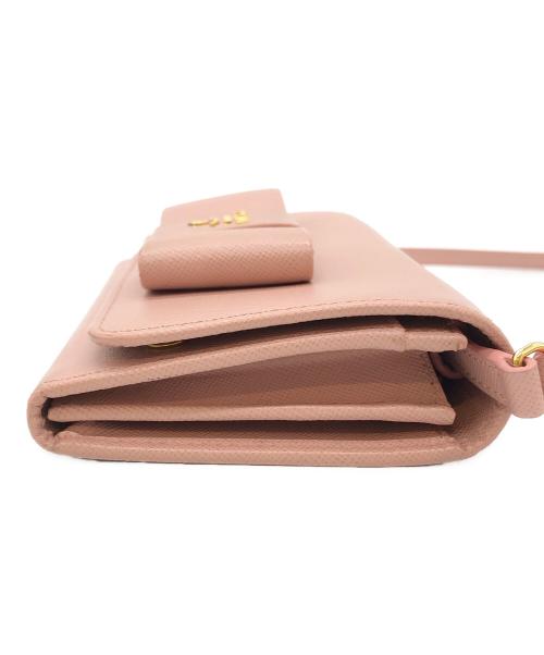 PRADA（プラダ）PRADA (プラダ) SAFFIANO リボンポシェット ショルダーウォレット ピンクの古着・服飾アイテム