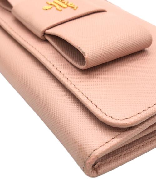 PRADA（プラダ）PRADA (プラダ) SAFFIANO リボンポシェット ショルダーウォレット ピンクの古着・服飾アイテム