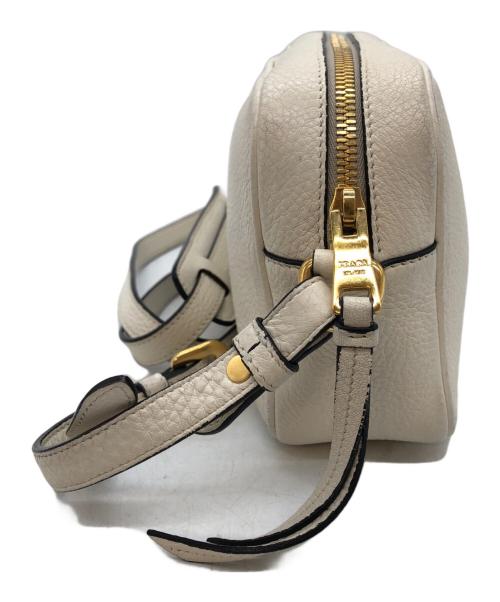 PRADA（プラダ）PRADA (プラダ) サフィアーノショルダーバッグ ホワイトの古着・服飾アイテム