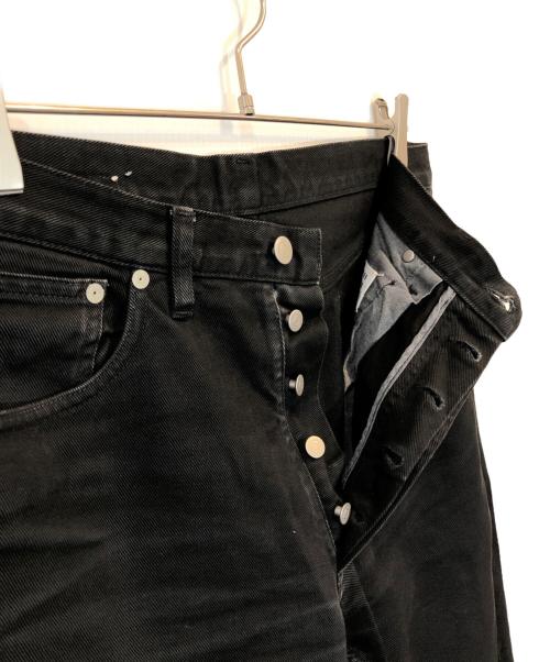 Maison Margiela（メゾンマルジェラ）Maison Margiela (メゾンマルジェラ) メモリーオブ カットオフ ボタンフライ 5ポケット デニム パンツ ブラック サイズ:30の古着・服飾アイテム