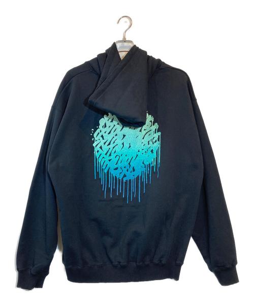 X-LARGE（エクストララージ）X-LARGE (エクストララージ) IT'S A LIVING PULLOVER HOODED SWEAT ブラック サイズ:XL 未使用品の古着・服飾アイテム