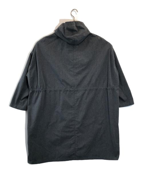 FIRMUM（フィルマム）FIRMUM (フィルマム) クールマックスストレッチキャンバスフードオーバコート グレー サイズ:SIZE Sの古着・服飾アイテム