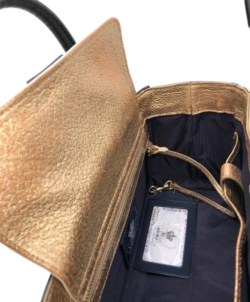 A.D.M.J.（エーディーエムジェイ）A.D.M.J. (エーディーエムジェイ) カードケース付きハンドバッグ ホワイト×ブラックの古着・服飾アイテム