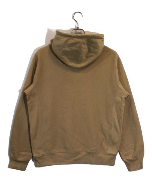 SUPREME（シュプリーム）Supreme (シュプリーム) Embossed Logo Hooded Sweatshirt ベージュ サイズ:SIZE Mの古着・服飾アイテム