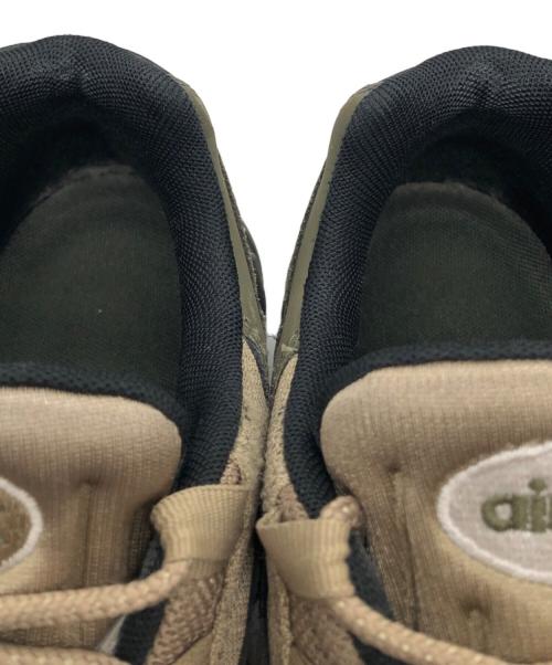 NIKE（ナイキ）NIKE (ナイキ) エアマックス95 エッセンシャル カーキ サイズ:SIZE 27.5cmの古着・服飾アイテム