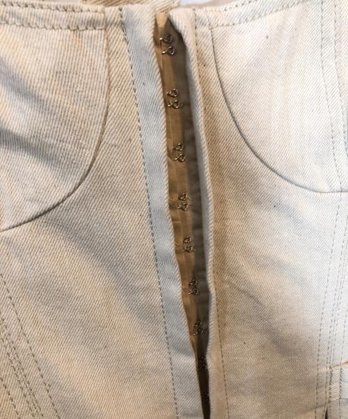 CASA FLINE（カーサフライン）CASA FLINE (カーサフライン) フロントホックプリーツワンピース アイボリー サイズ:Fの古着・服飾アイテム