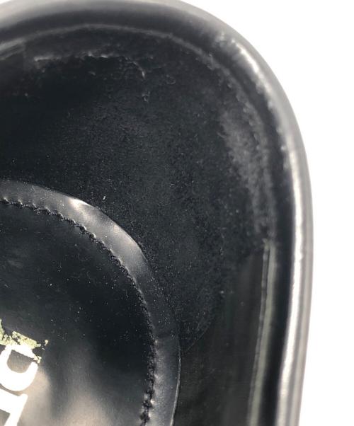 PRADA（プラダ）PRADA (プラダ) エナメルローファー ブラック サイズ:SIZE 7 1/2の古着・服飾アイテム