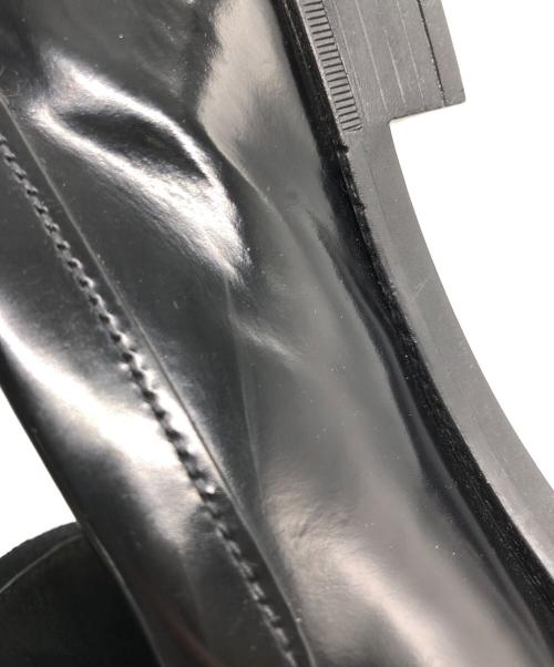 PRADA（プラダ）PRADA (プラダ) エナメルローファー ブラック サイズ:SIZE 7 1/2の古着・服飾アイテム