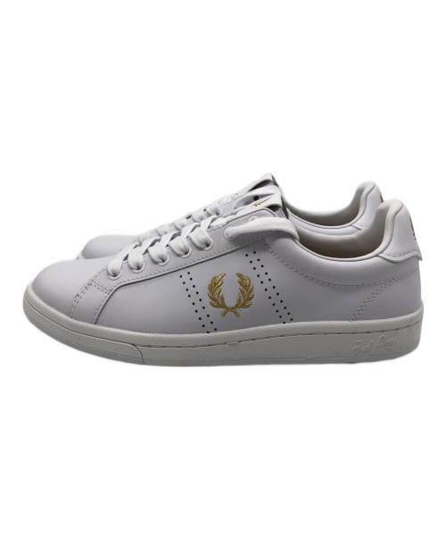 FRED PERRY（フレッドペリー）FRED PERRY (フレッドペリー) スニーカー ホワイト サイズ:SIZE US8の古着・服飾アイテム