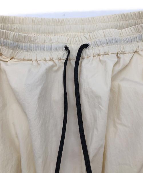 MAISON SPECIAL（メゾンスペシャル）MAISON SPECIAL (メゾンスペシャル) Color Block Sporty Pants ベージュ サイズ:38の古着・服飾アイテム