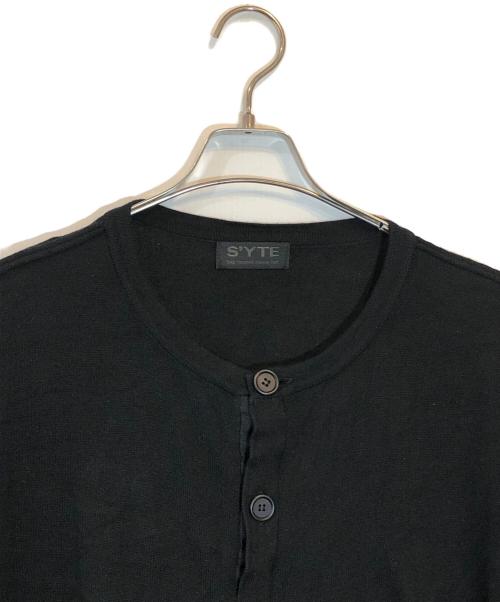 s'yte（サイト）s'yte (サイト) BLENDED YARN CARDIGAN WITH OUTSEAM DESIGN ブラック サイズ:SIZE 34の古着・服飾アイテム