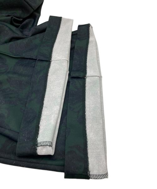 TOGA PULLA（トーガ プルラ）TOGA PULLA (トーガ プルラ) 総柄フレアパンツ グリーン サイズ:34の古着・服飾アイテム