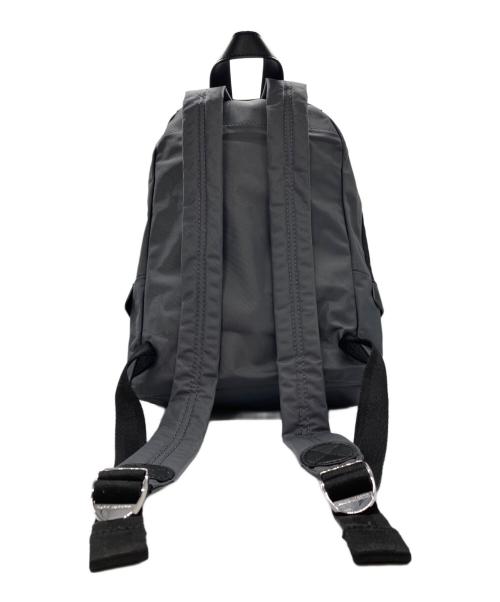 MARC JACOBS（マークジェイコブズ）MARC JACOBS (マークジェイコブス) THE BIKER NYLON MEDIUM グレー サイズ:下記参照の古着・服飾アイテム