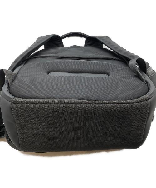 KORIN（コリンデザイン）KORIN (コリンデザイン) 防刃盗難防止リュック ブラックの古着・服飾アイテム