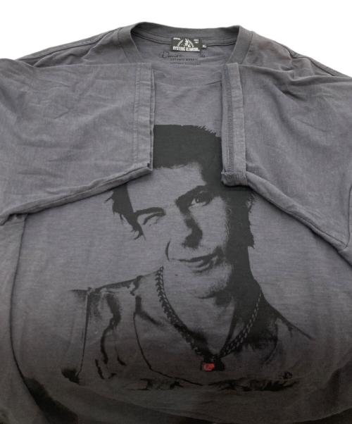 Hysteric Glamour（ヒステリックグラマー）Hysteric Glamour (ヒステリックグラマー) DENNIS MORRIS/SID 1977 Tシャツ グレー サイズ:XLの古着・服飾アイテム