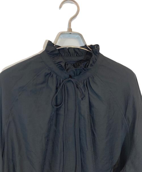 Spick and Span（スピック＆スパン）Spick and Span (スピックアンドスパン) ハイブリットフリルリボンブラウス ブラック サイズ:下記参照の古着・服飾アイテム