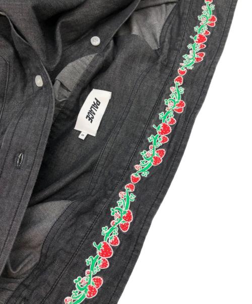 PALACE（パレス）PALACE (パレス) 刺繍デニムシャツ ブラック サイズ:SIZE Sの古着・服飾アイテム