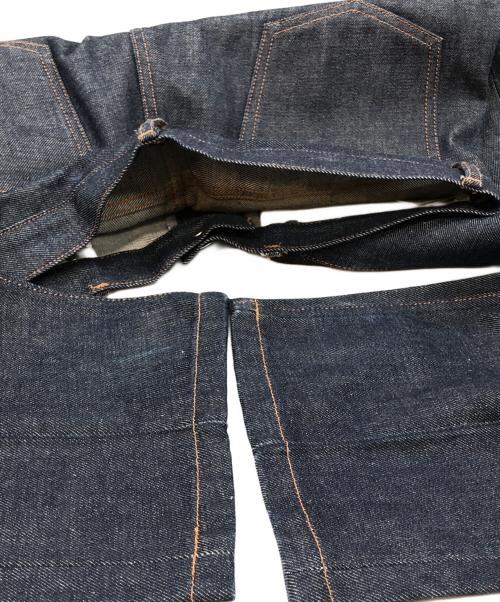 A.P.C.（アーペーセー）A.P.C. (アーペーセー) センタープレスデニムパンツ インディゴ サイズ:29の古着・服飾アイテム