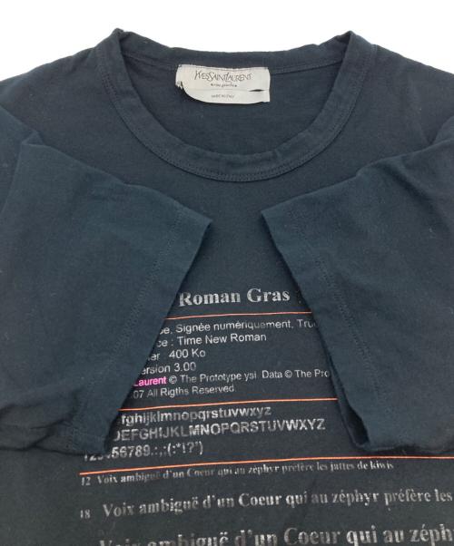 Yves Saint Laurent（イヴサンローラン）Yves Saint Laurent (イヴサンローラン) プリントTシャツ ブラック サイズ:SIZE Mの古着・服飾アイテム