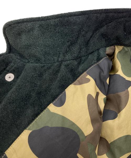 A BATHING APE（ア ベイシング エイプ）A BATHING APE (ア ベイシング エイプ) CAW SUEDE M65 DOWN JACKET ブラック サイズ:Mの古着・服飾アイテム