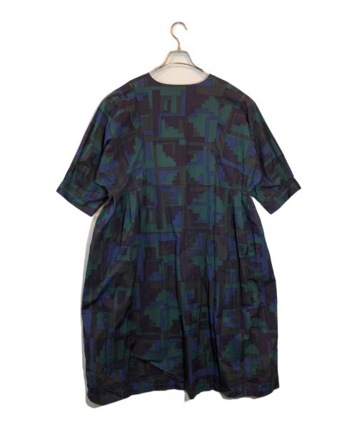 homspun（ホームスパン）homspun (ホームスパン) パッチワークプリント七分袖ワンピース グリーン サイズ:SIZE 3の古着・服飾アイテム
