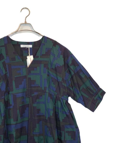 homspun（ホームスパン）homspun (ホームスパン) パッチワークプリント七分袖ワンピース グリーン サイズ:SIZE 3の古着・服飾アイテム
