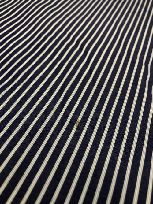 R&D.M.Co-OLDMAN'S TAILOR（オールドマンズテイラー）R&D.M.Co-OLDMAN'S TAILOR (オールドマンズテイラー) ストライプワンピース ネイビー サイズ:記載なしの古着・服飾アイテム